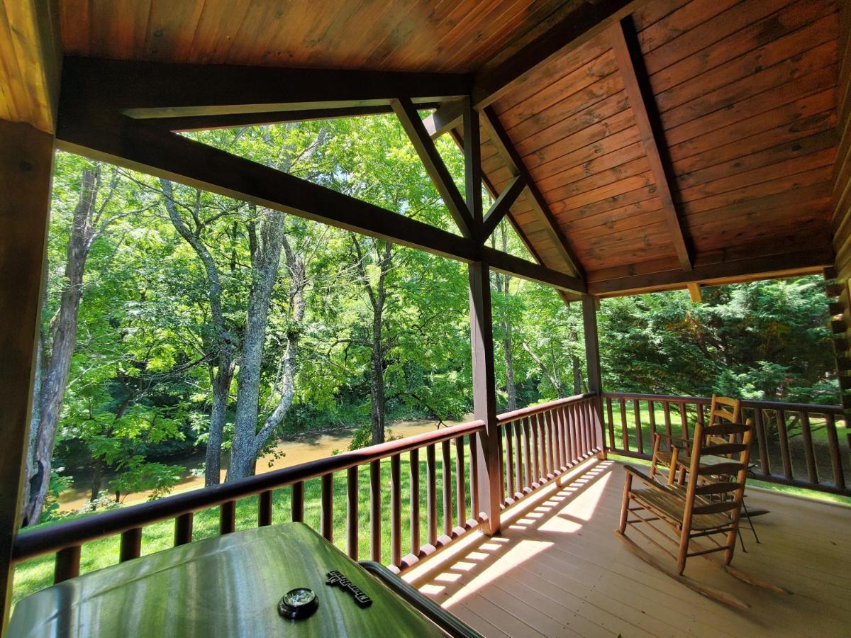 New River Trail Cabins Galax 外观 照片