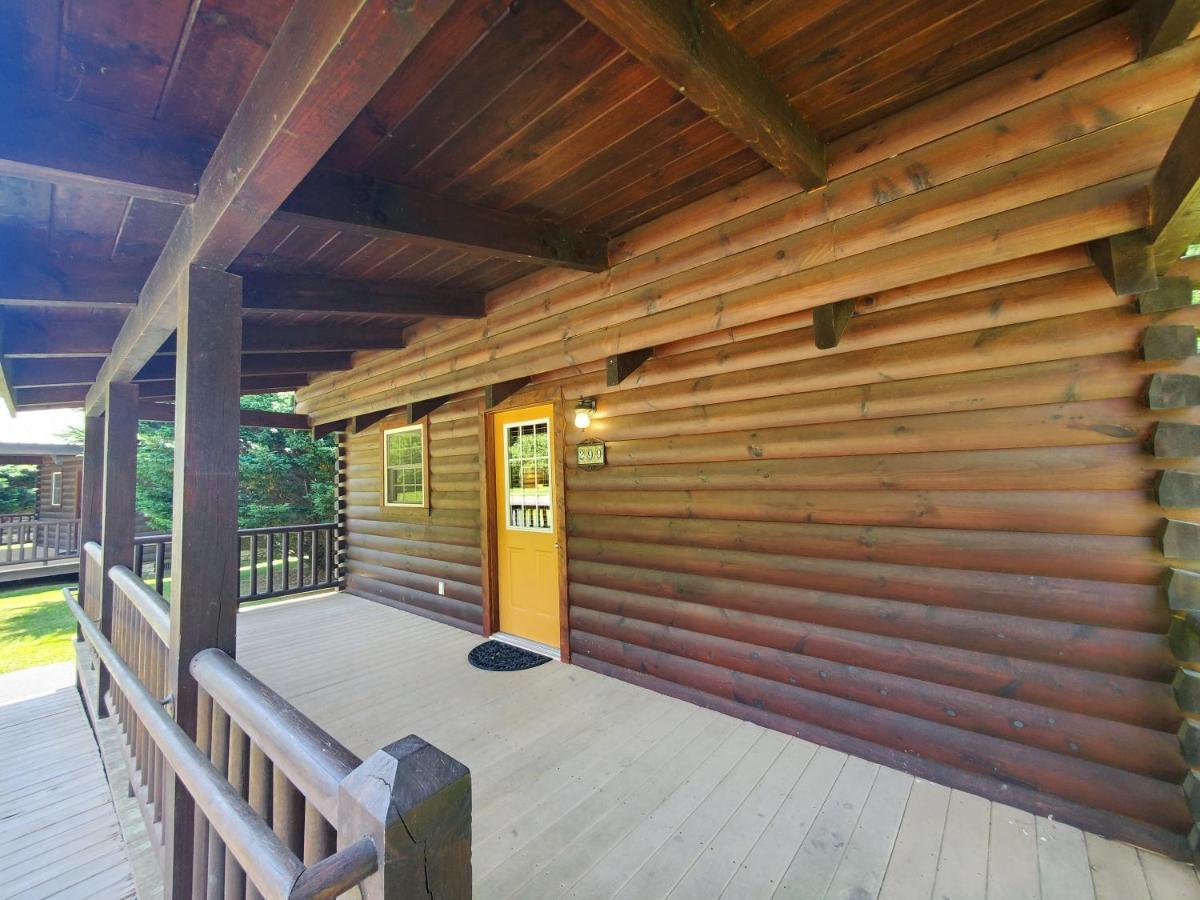 New River Trail Cabins Galax 外观 照片