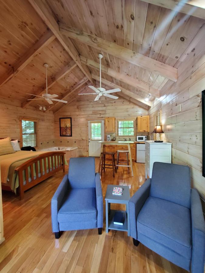 New River Trail Cabins Galax 外观 照片
