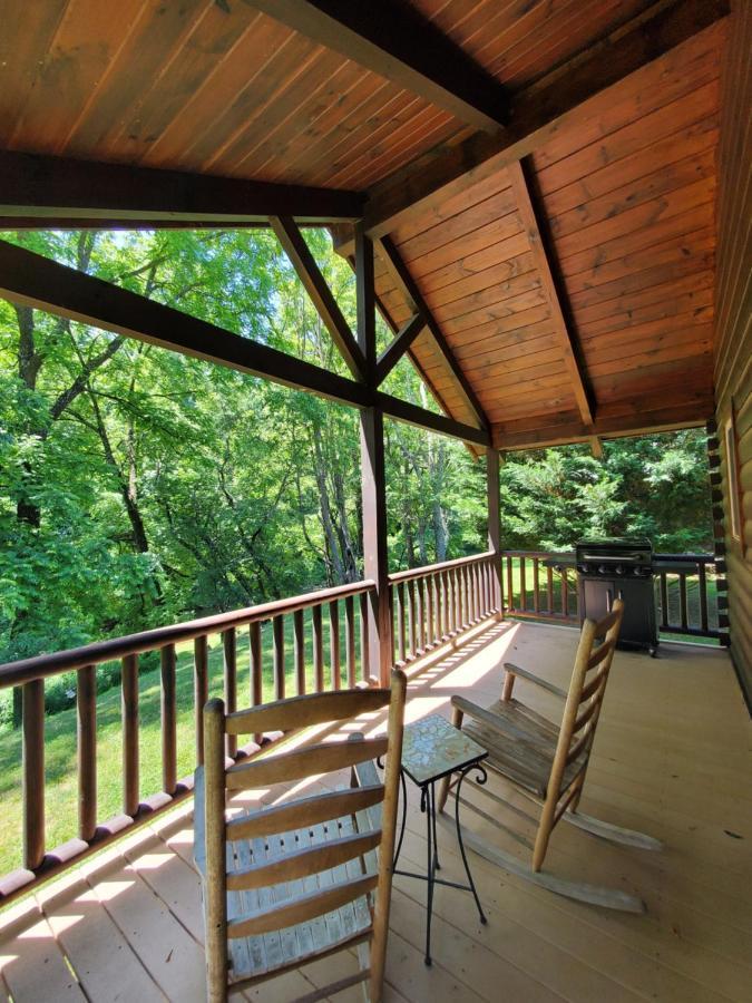 New River Trail Cabins Galax 外观 照片