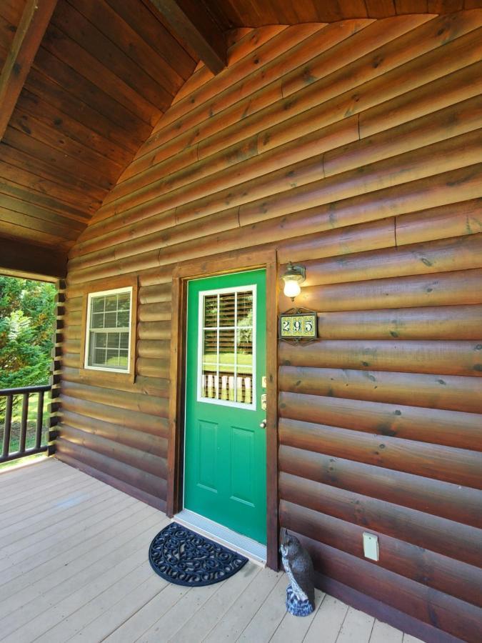 New River Trail Cabins Galax 外观 照片