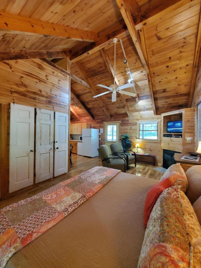 New River Trail Cabins Galax 外观 照片