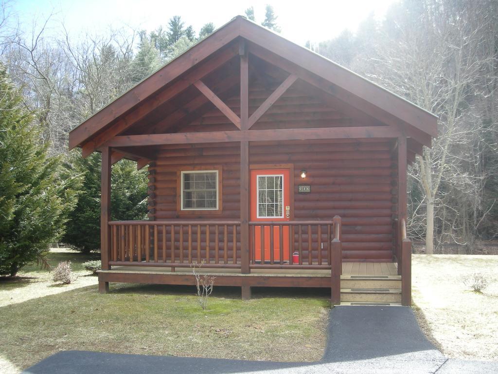 New River Trail Cabins Galax 外观 照片